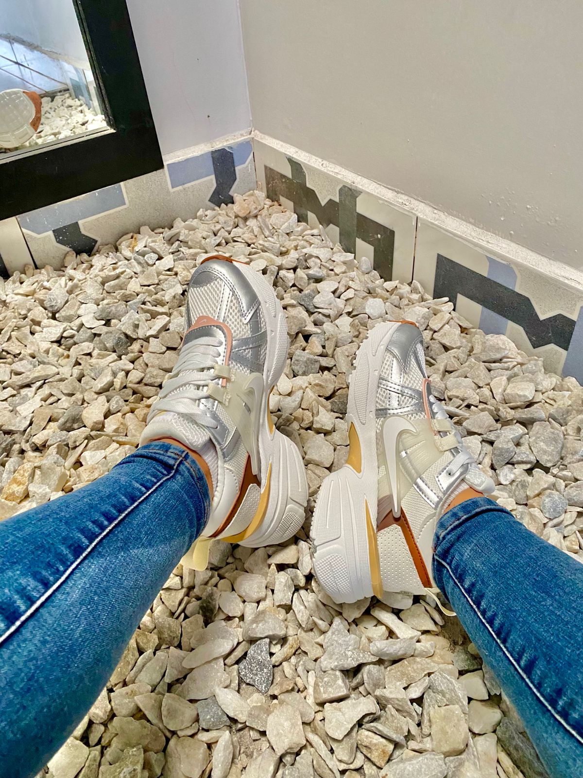 tenis dama miel