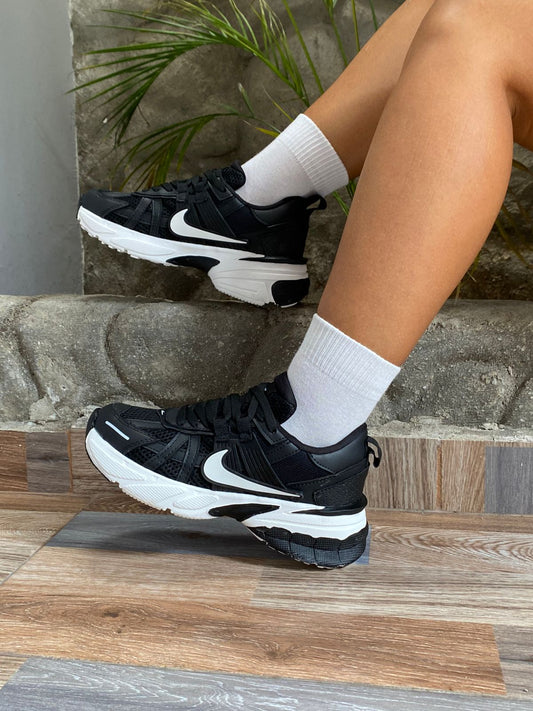 tenis negro unisex