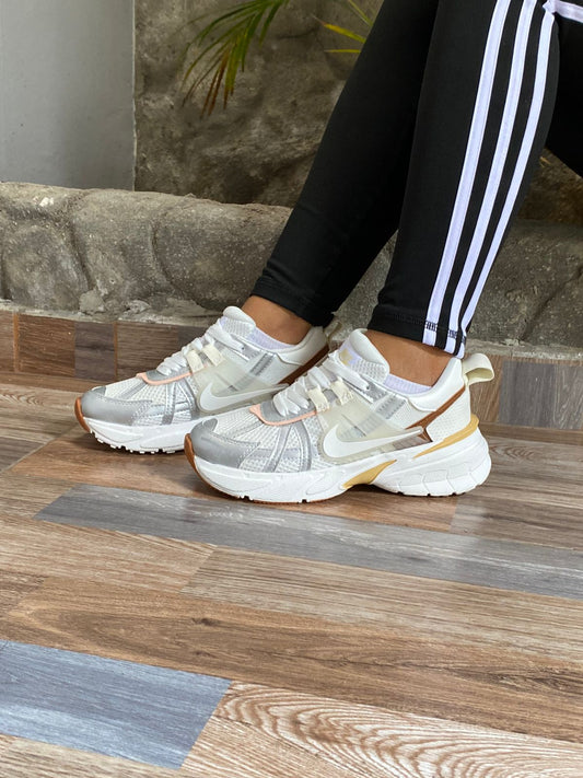 tenis dama miel